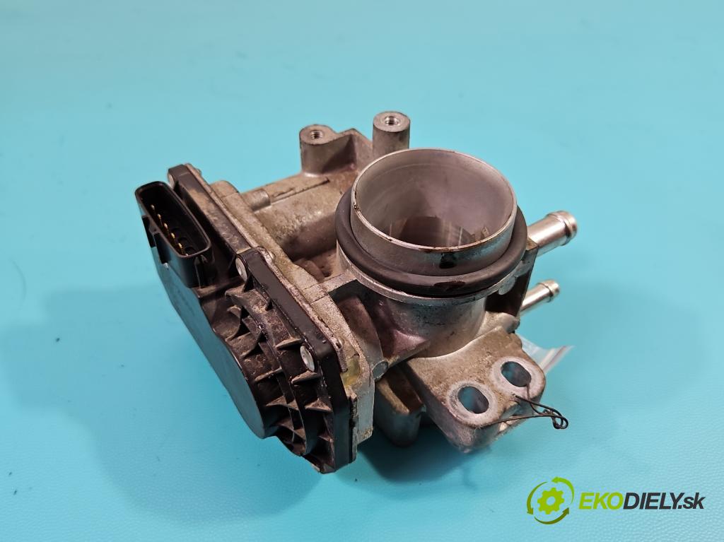 Toyota Yaris II 2005-2011 1.3 vvti 87 HP automatic 64 kW 1298 cm3 5- klapka 22030-23010 (Škrtiace klapky)
