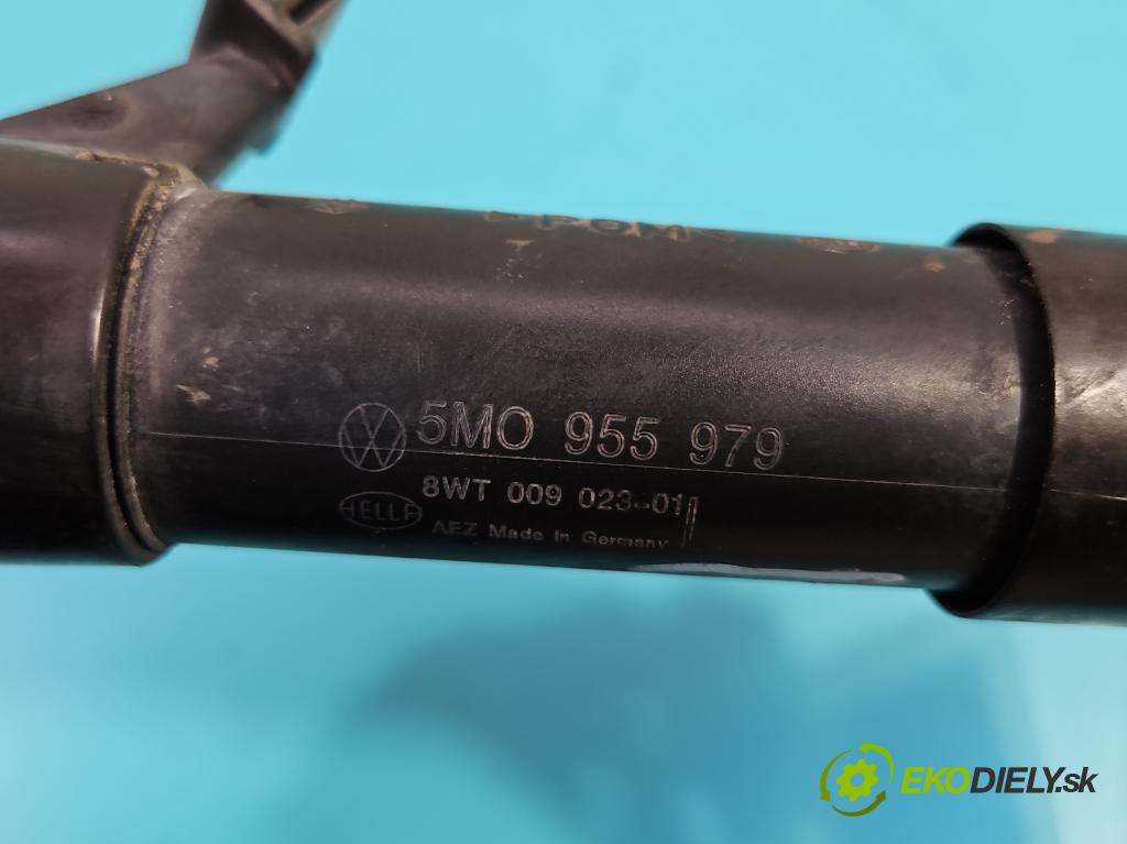 Vw Golf plus 1.6 FSI 116 HP manual 85 kW 1598 cm3 5- ostrekovač reflektor: ľavý 5M0955979 (Motorčeky, čerpadlá ostrekovačov)