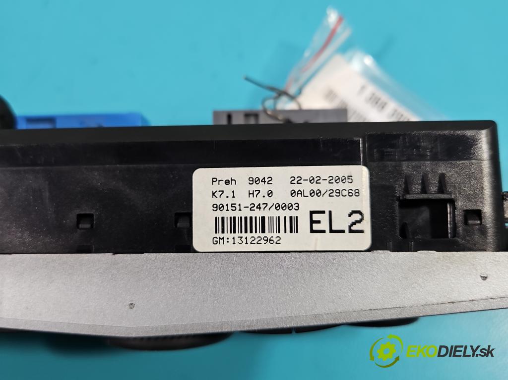 Opel Astra III 2004-2014 1.6 16V 105 HP manual 77 kW 1598 cm3 3- panel kúrenia 13122962
