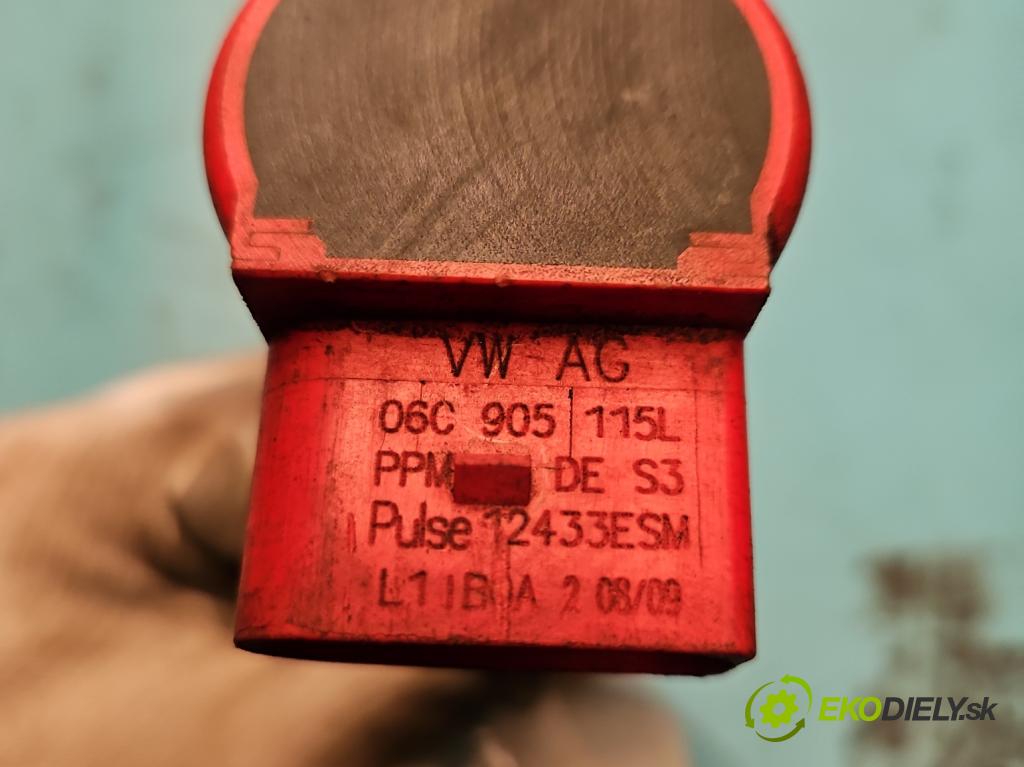 Seat Leon I 1999-2005 1.8 T 179KM manual 132 kW 1781 cm3 5- cievka zapaľovacia 06C905115L (Zapaľovacie cievky, moduly)