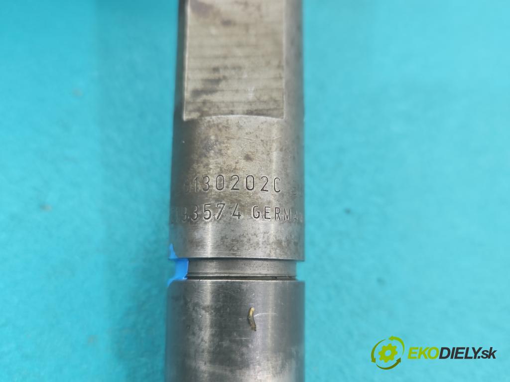 Skoda Fabia I 1999-2007 1.9 sdi 64 HP manual 47 kW 1896 cm3 5- vstrek 038130202C (Vstrekovač paliva)