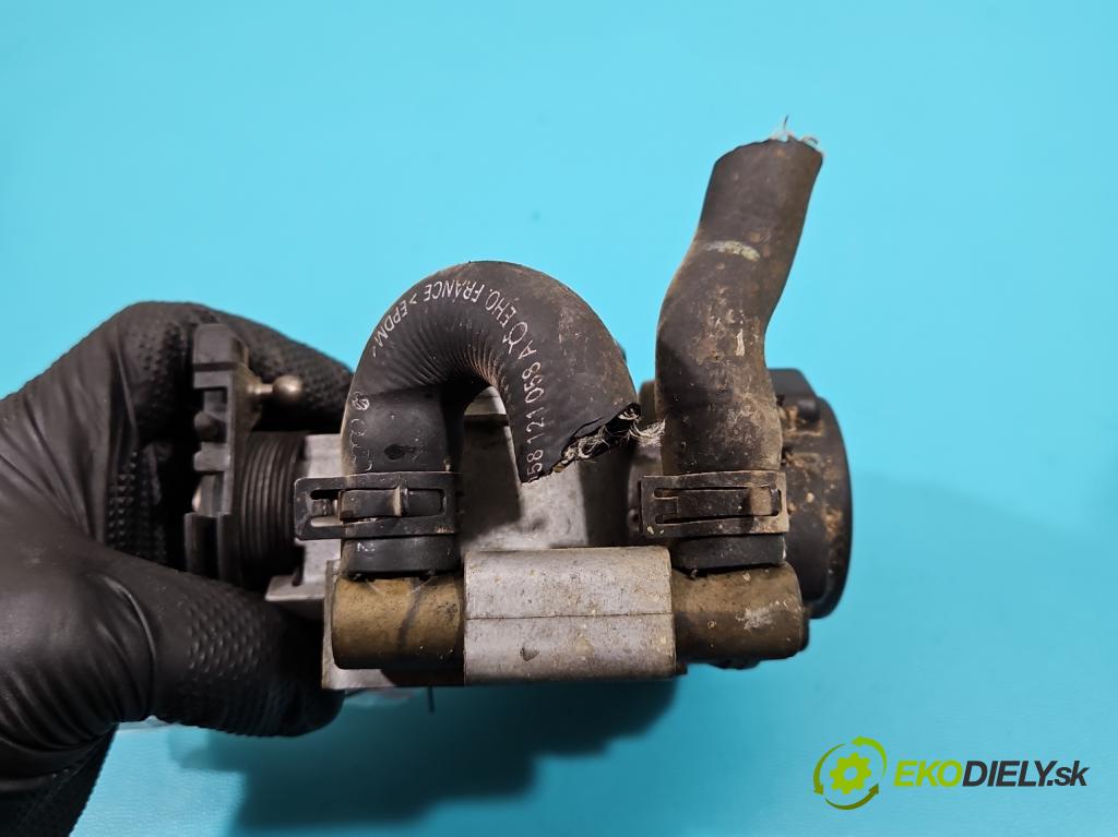Vw Passat B5 1995-2005 1.8 20V 125 HP manual 92 kW 1781 cm3 4- klapka 058133063H (Škrtiace klapky)