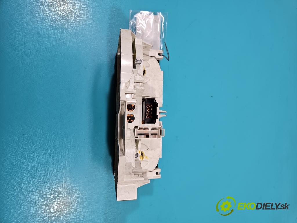 Vw Passat B5 1995-2005 1.8 20V 125 HP manual 92 kW 1781 cm3 4- panel kúrenia 1J0820045G