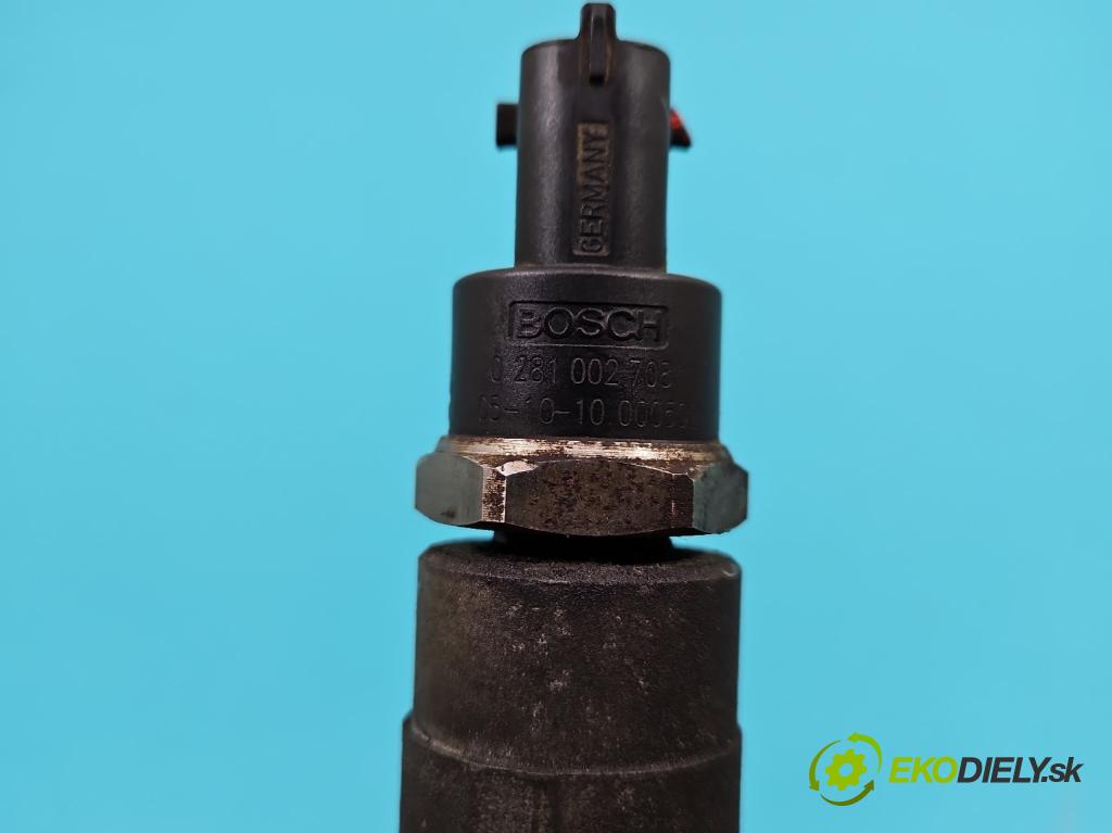 Toyota Corolla E12 2001-2009 1.4 D4D 90 HP manual 66 kW 1364 cm3 5- lišta vstrekovacia 0445214070 (Vstrekovacie lišty)