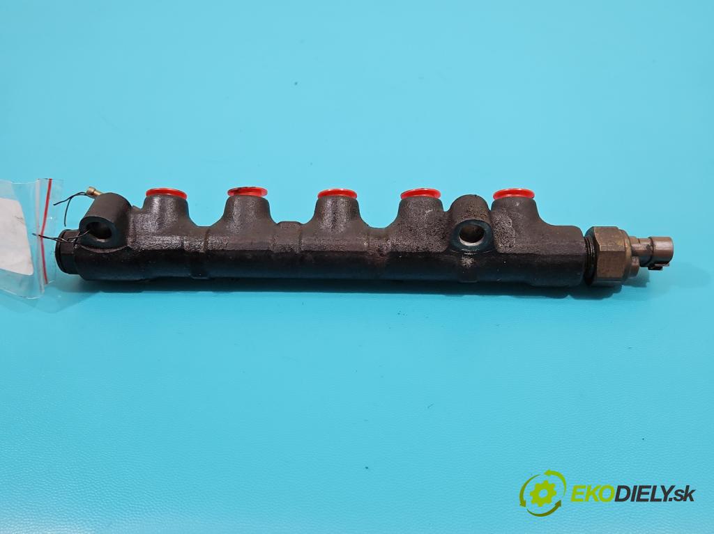 Toyota Corolla E12 2001-2009 2.0 D4D 90 HP manual 66 kW 1995 cm3 5- lišta vstrekovacia 89458-12020 (Vstrekovacie lišty)
