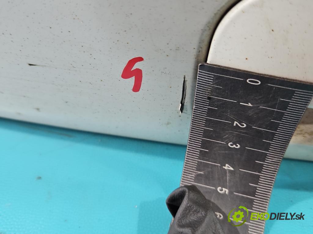 Citroen C4 I 2004-2011 1.6 hdi 90 hp manual 66,2 kW 1560 cm3 3- zadní kufrové dveře  (Zadní kapoty)