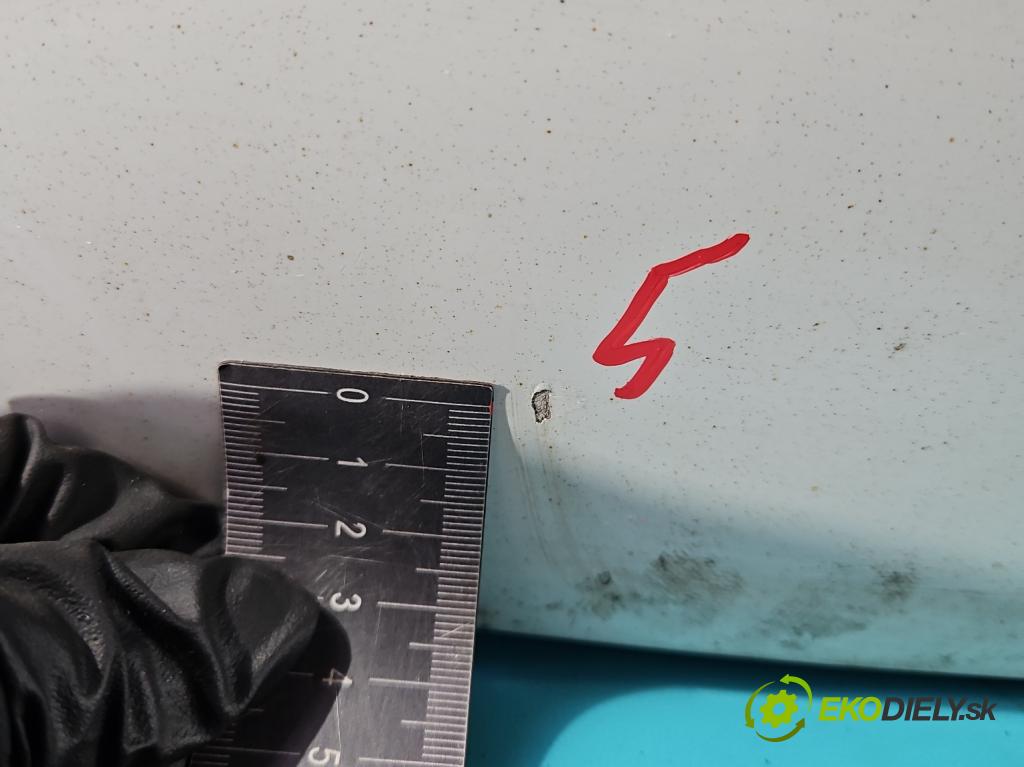 Citroen C4 I 2004-2011 1.6 hdi 90 hp manual 66,2 kW 1560 cm3 3- zadní kufrové dveře  (Zadní kapoty)