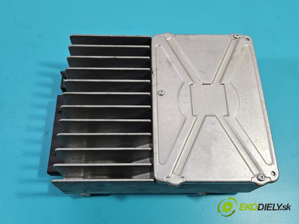 Mercedes R W251 2005-2013 3.5 V6 272 HP automatic 200 kW 3498 cm3 5- Zesilovač: A2518209589 (Zosilňovače)