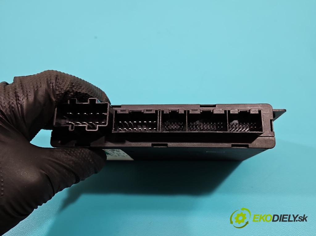 Audi A6 C5 1997-2004 1.8 T 150 HP automatic 110 kW 1799 cm3 4- modul riadiaca jednotka 93059193 (Ostatné)