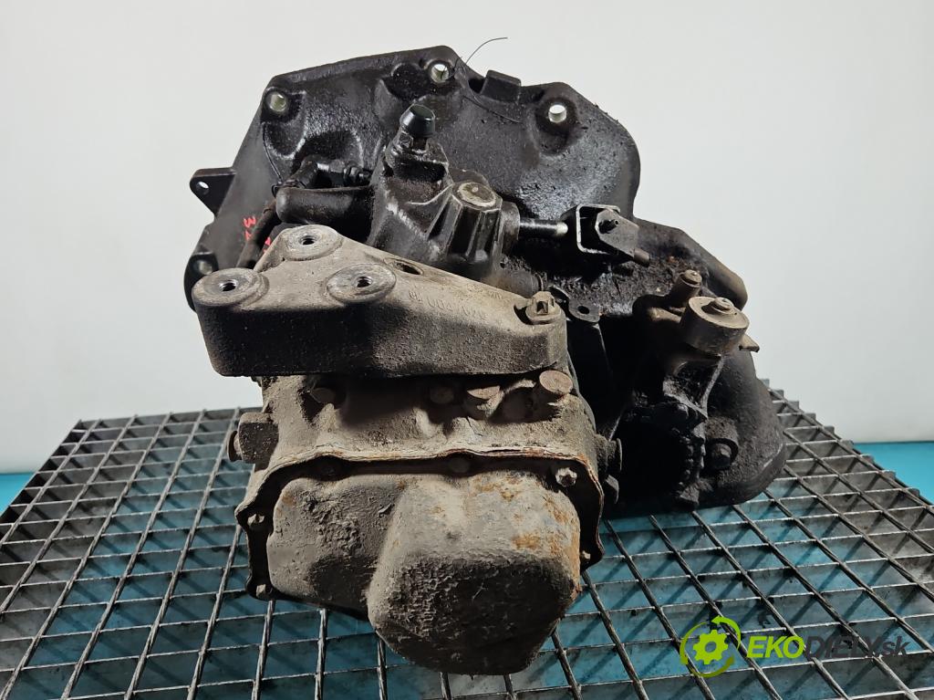 Opel Astra III 2004-2014 1.6 16V 105 HP manual 77 kW 1598 cm3 3- prevodovka stupeň,rýchlosť manual F17C394