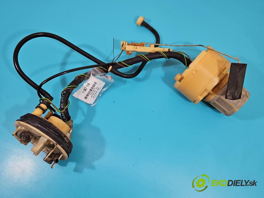 Audi 80 B4 1991-1994 2.0 90 hp manual 66 kW 1984 cm3 4- čerpadlo paliva 8A0201319