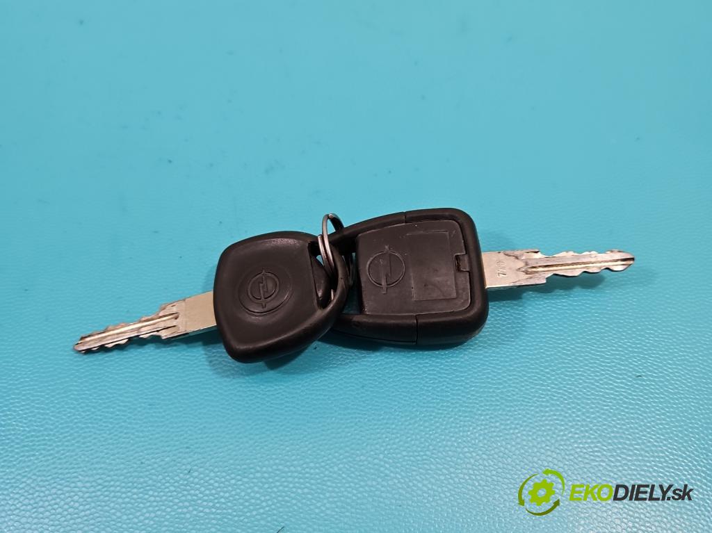 Opel Astra II 1998-2009 1.6b 84KM manual 62 kW 1598 cm3 5- řídící jednotka motoru 09353509