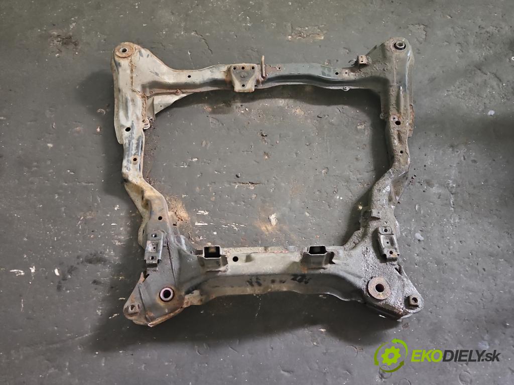 Hyundai Coupe II 2001-2008 2.0 16V 143 hp manual 105 kW 1975 cm3 3- výztuha motoru