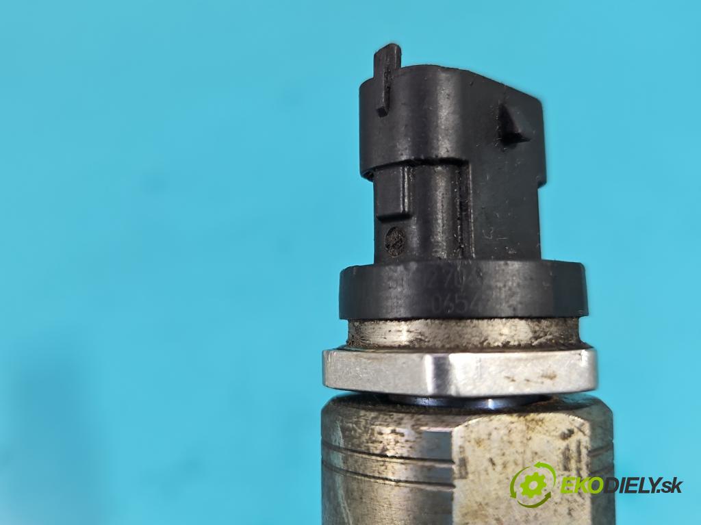 Opel Vectra C 2002-2008 1.9 cdti 150 HP manual 110 kW 1910 cm3 5- lišta vstrekovacia 0445214057 (Vstrekovacie lišty)