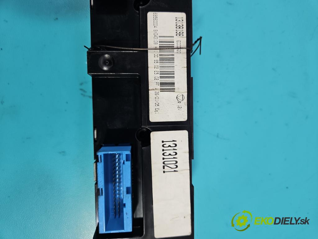 Opel Vectra C 2002-2008 1.9 cdti 150 HP manual 110 kW 1910 cm3 5- panel kúrenia 13138198