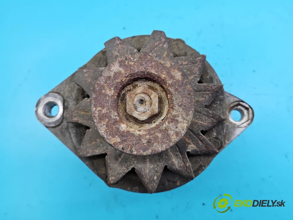 Johnston C40 2.8d 92 HP 68 kW 2776 cm3 5- Alternator (Alternátory)
