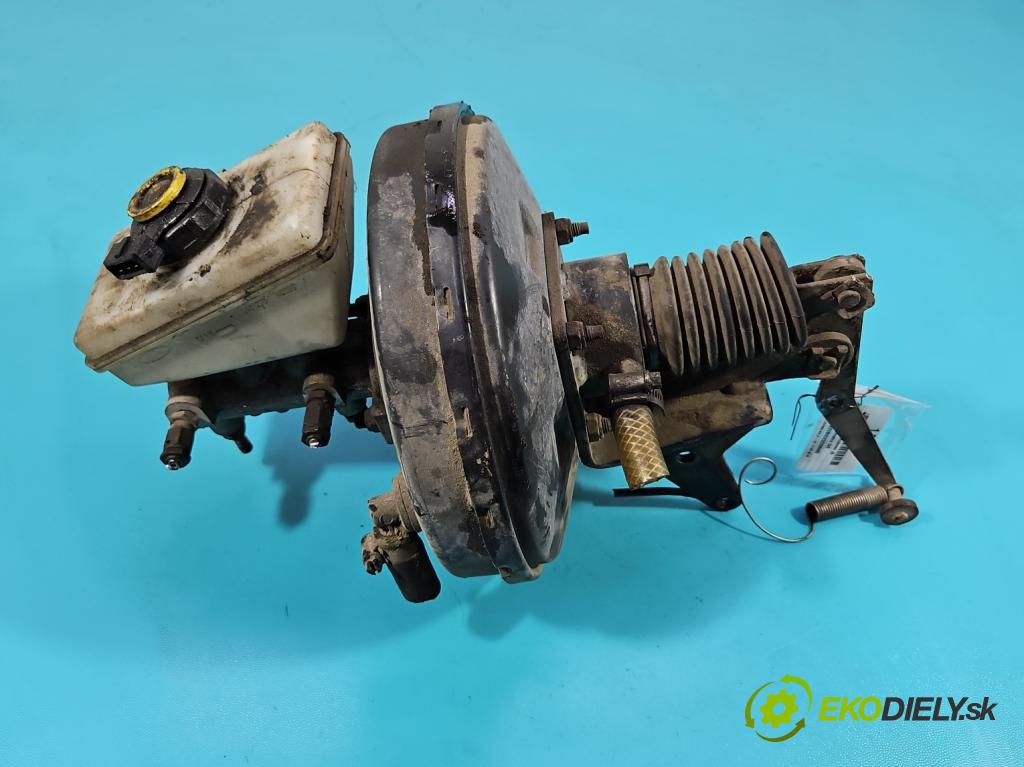 Johnston C40 2.8d 92 HP 68 kW 2776 cm3 5- servo brzdové