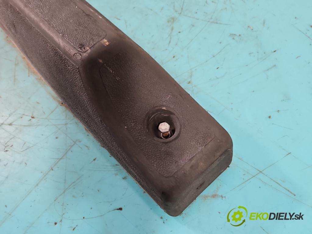 Johnston C40 2.8d 92 HP  68 kW 2776 cm3 5- vyrovnávacia pamäť: