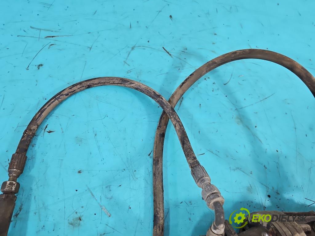 Johnston C40 2.8d 92 HP  68 kW 2776 cm3 5- pompa ostatné