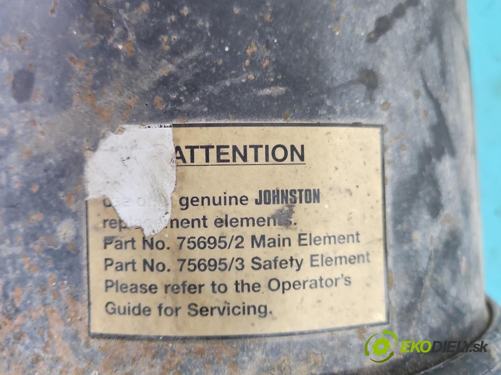 Johnston C40 2.8d 92 HP  68 kW 2776 cm3 5- obal filtra vzduchu 75695/2 (Obaly filtrov vzduchu)