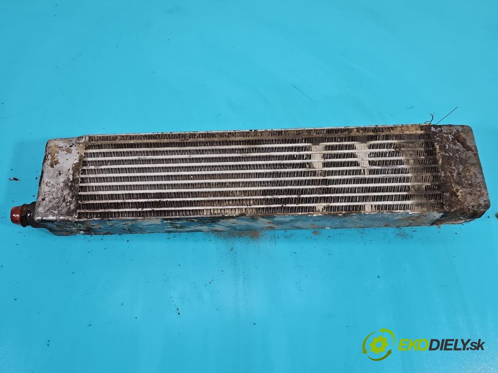 Johnston C40 2.8d 92 HP 68 kW 2776 cm3 5- chladič oleja: