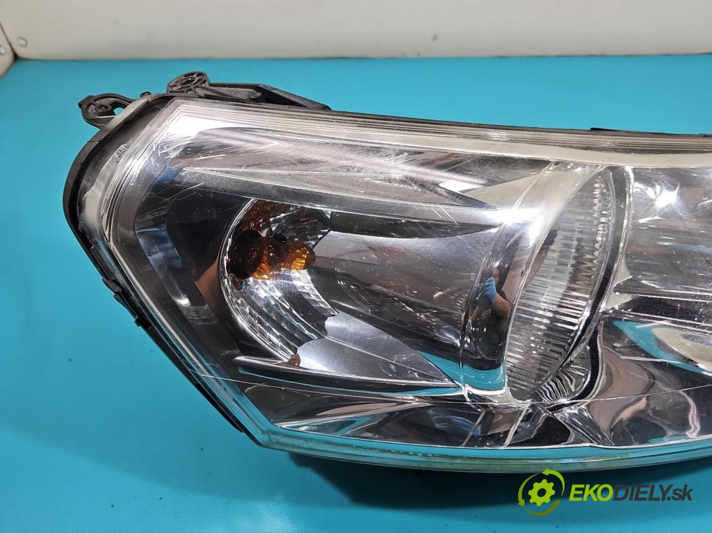 Citroen Jumpy II 2007-2016 2.0 hdi 120 HP manual 88 kW 1997 cm3 5- Reflektor: pravý 89902604 (Pravé)