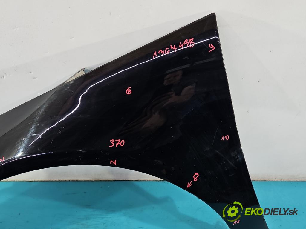 Mercedes R W251 2005-2013 3.5 V6 272 hp automatic 200 kW 3498 cm3 5- blatnik přední levý (Predné ľavé)