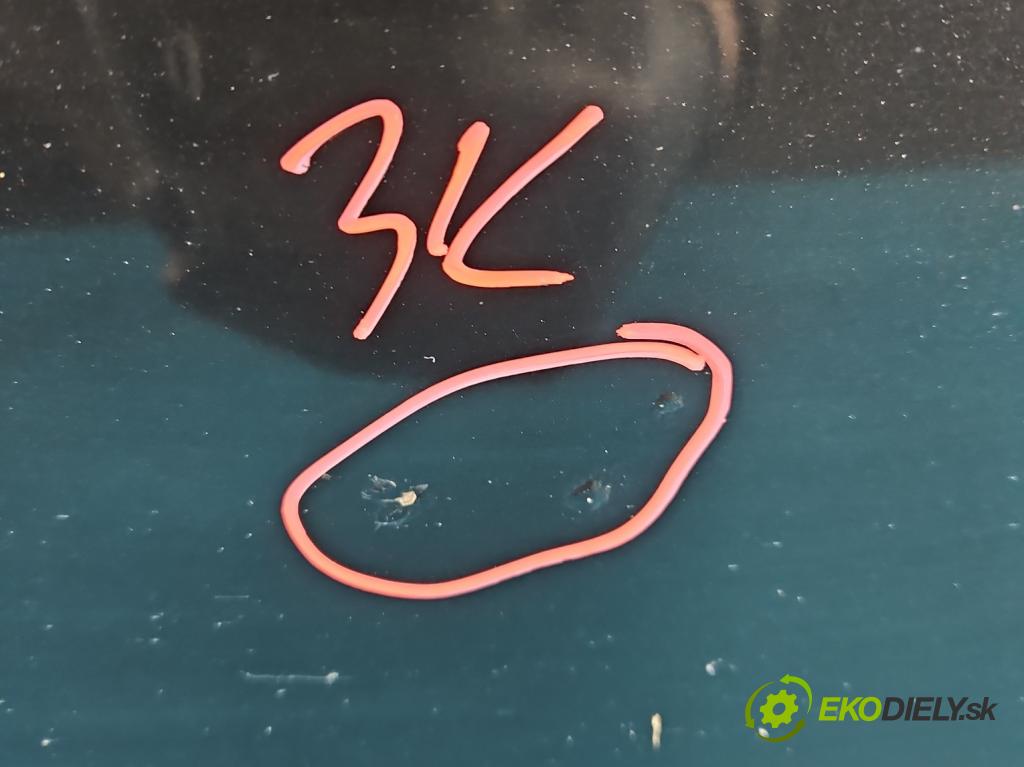 Skoda Roomster 1.4 tdi 69KM manual 51 kW 1422 cm3 5- dvere zadné pravé  (Kľučka dverí ostatné)