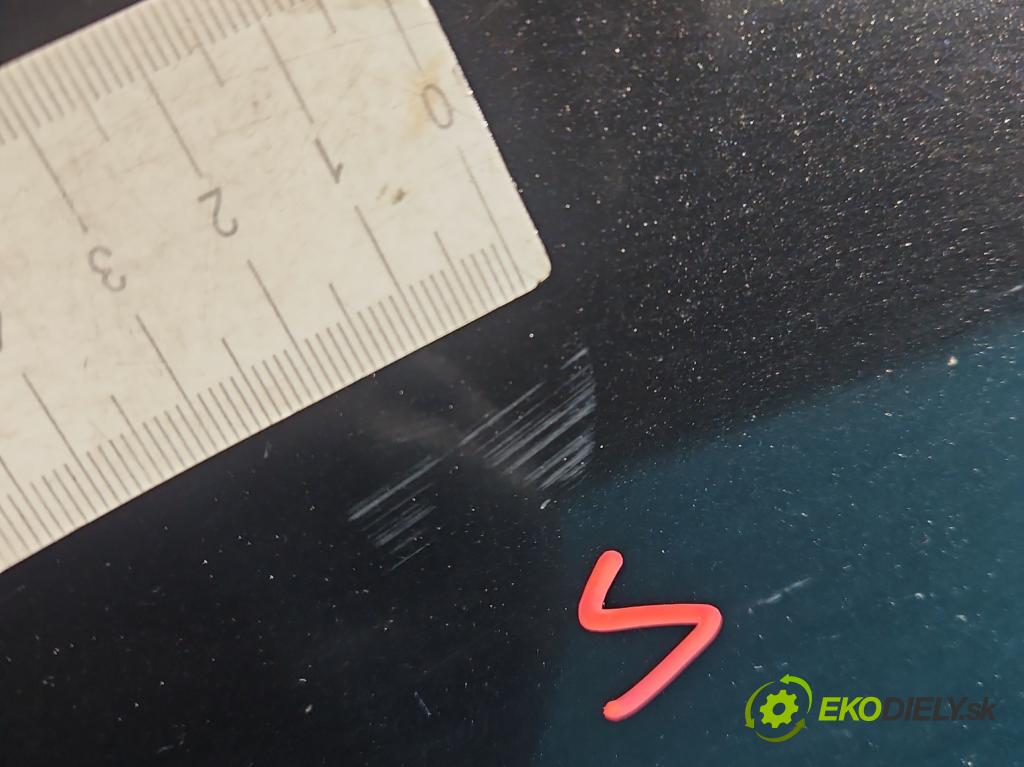 Skoda Roomster 1.4 tdi 69KM manual 51 kW 1422 cm3 5- dvere zadné pravé  (Kľučka dverí ostatné)