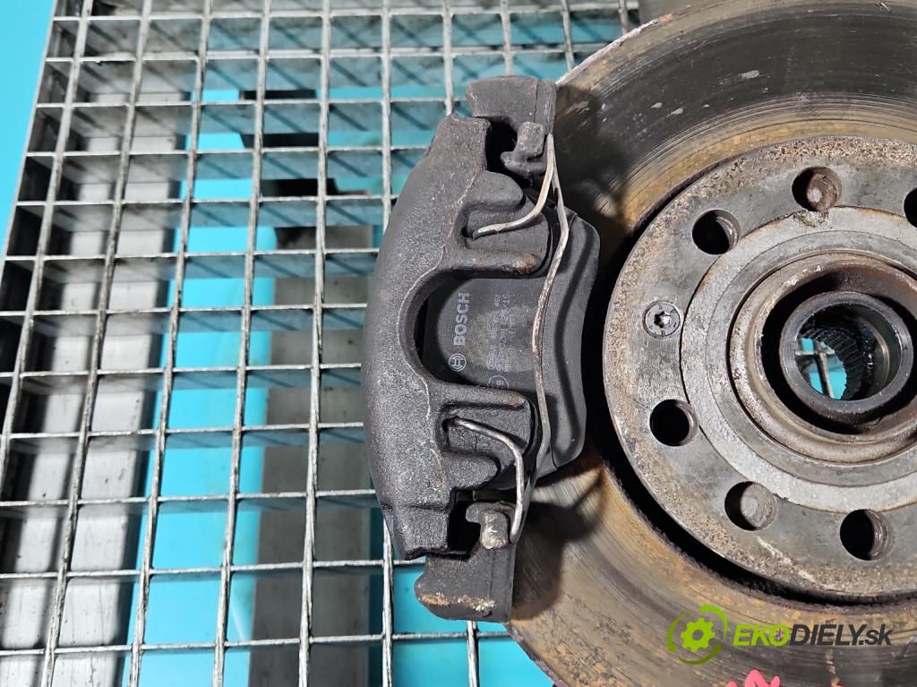 Audi A4 B7 2004-2008 2.0 20V 131 HP manual 96 kW 1984 cm3 4- brzdič predné pravý (Ostatné)