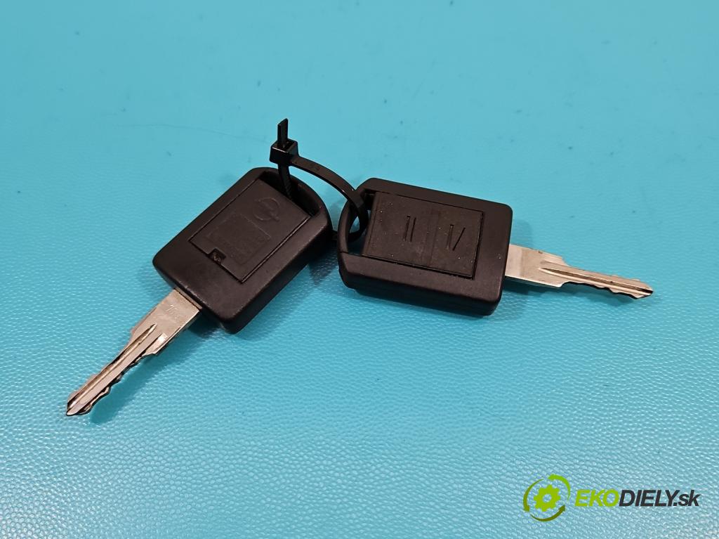 Opel Meriva A 2002-2010 1.6 16V 101 hp manual 74 kW 1598 cm3 5- řídící jednotka motoru 12214830