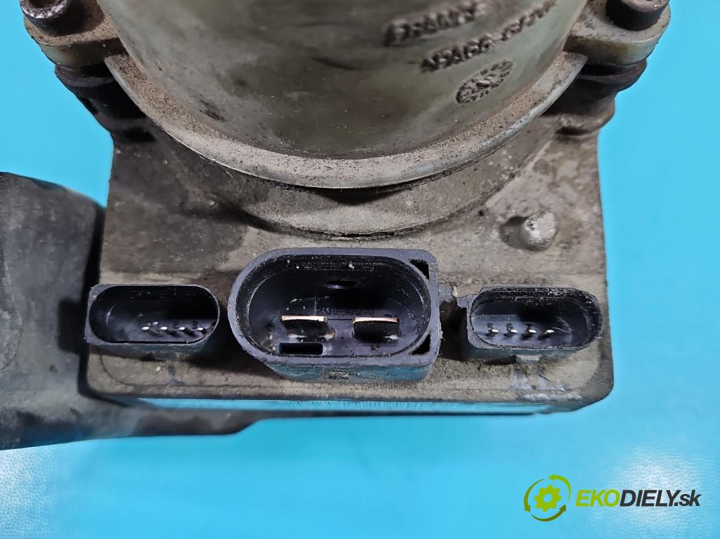 Vw Fox 1.4 tdi 69KM manual 51 kW 1422 cm3 3- čerpadlo posilovač  (Servočerpadlá, pumpy riadenia)