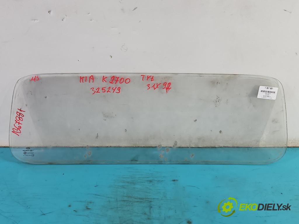 Kia K2700 2.7d 80 hp manual 59 kW 2665 cm3 3- sklo zadní  (Okna zadní)