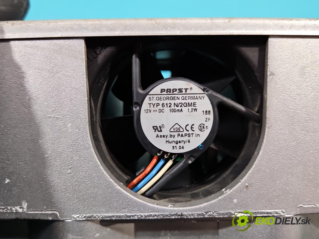 Mercedes R W251 2005-2013 5.0 V8 306KM automatic 225 kW 4966 cm3 5- Zesilovač: A2518204489 (Zosilňovače)