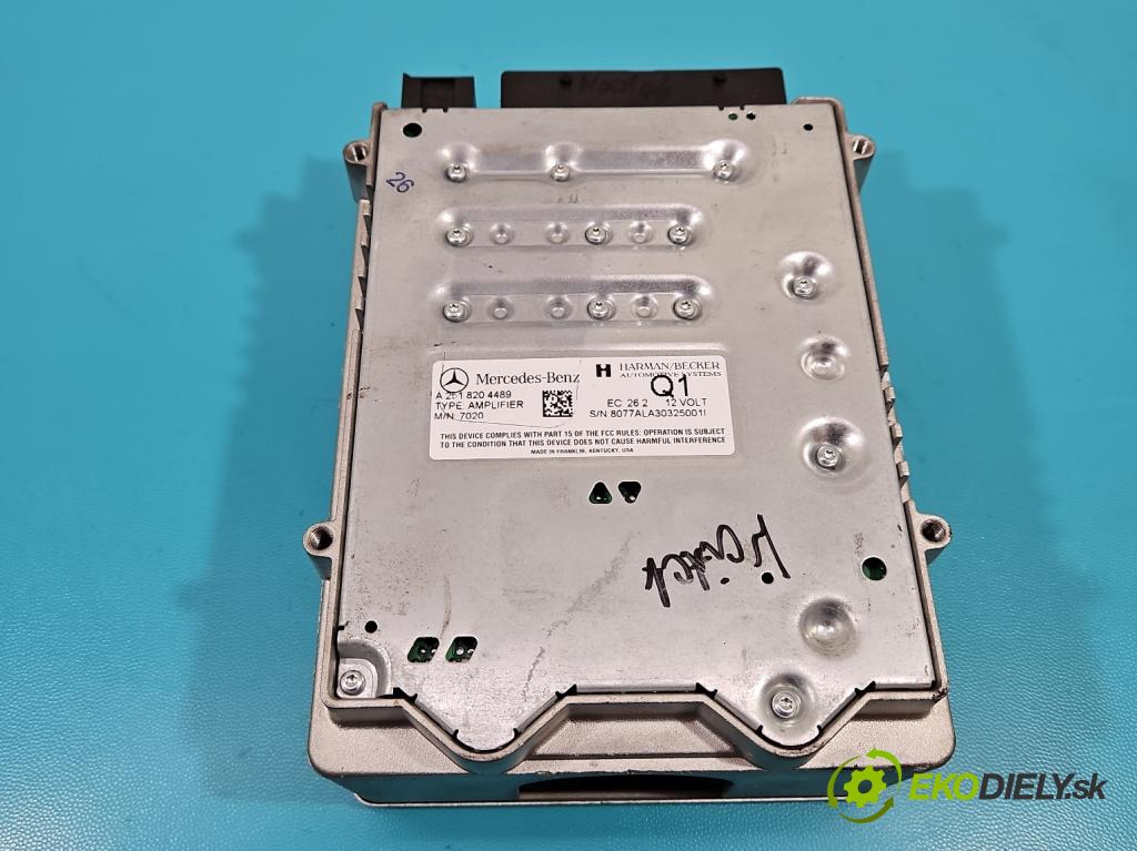 Mercedes R W251 2005-2013 5.0 V8 306KM automatic 225 kW 4966 cm3 5- Zesilovač: A2518204489 (Zosilňovače)