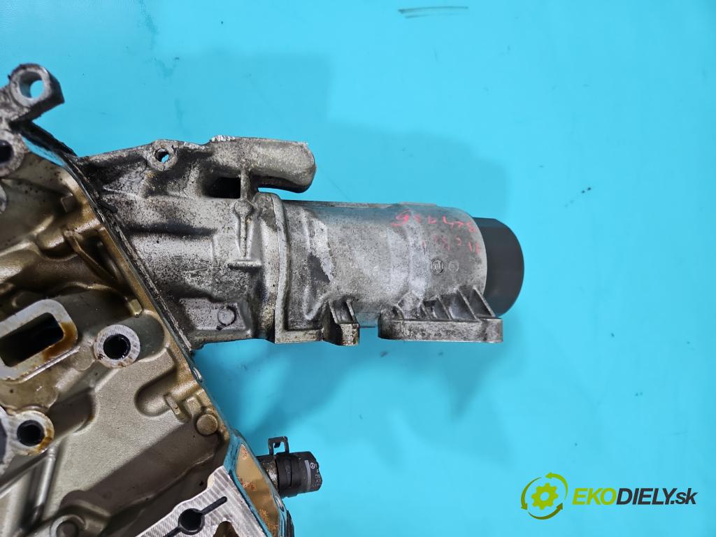 Mercedes R W251 2005-2013 5.0 V8 306KM automatic 225 kW 4966 cm3 5- obal vačkový R1120151202 (Kryty motora)