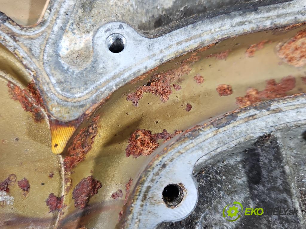 Mercedes R W251 2005-2013 5.0 V8 306KM automatic 225 kW 4966 cm3 5- obal vačkový R1120151202 (Kryty motora)