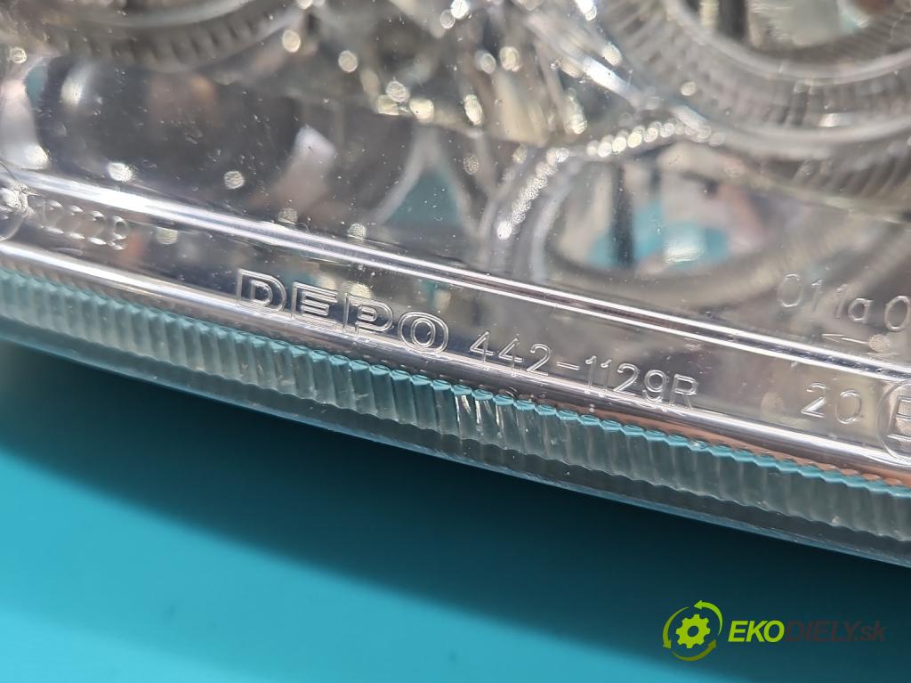 Opel Vectra C 2002-2008 2.0 dti 101 HP manual 74 kW 1995 cm3 4- Reflektor: pravý  (Pravé)