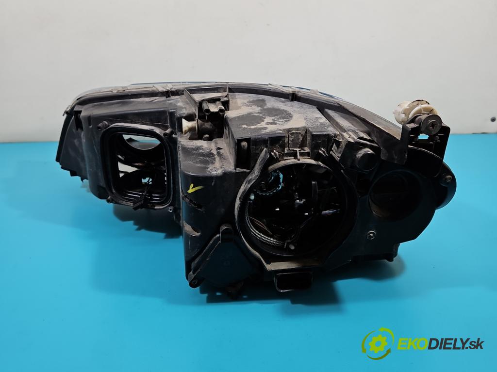Bmw X5 E70 2006-2013 3.0 T 306KM automatic 225 kW 2979 cm3 5- Reflektor: pravý 7294606 (Pravé)