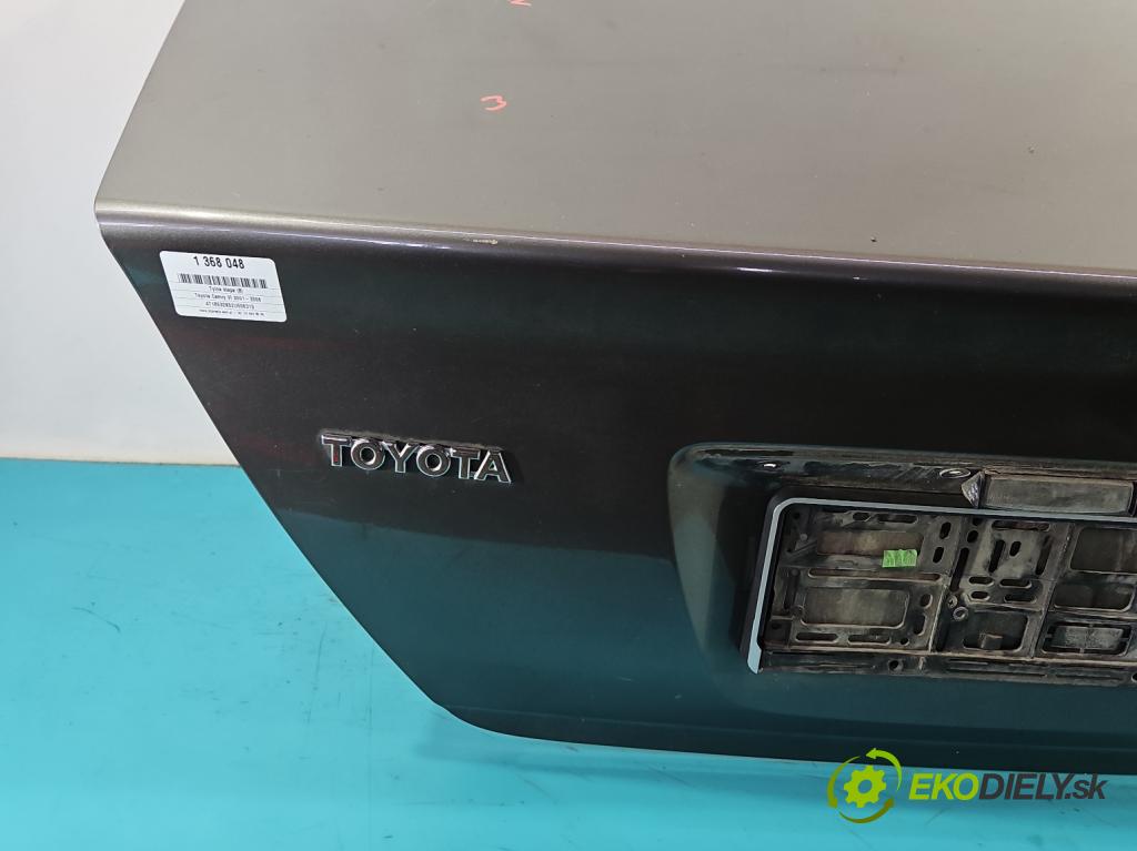 Toyota Camry VI 2001-2006 2.4 VVti 152KM automatic 112 kW 2362 cm3 4- zadní kufrové dveře  (Zadní kapoty)