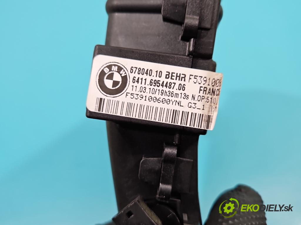 Bmw X5 E70 2006-2013 3.0 T 306KM automatic 225 kW 2979 cm3 5- radiátor 6954487 (Radiátory topení)