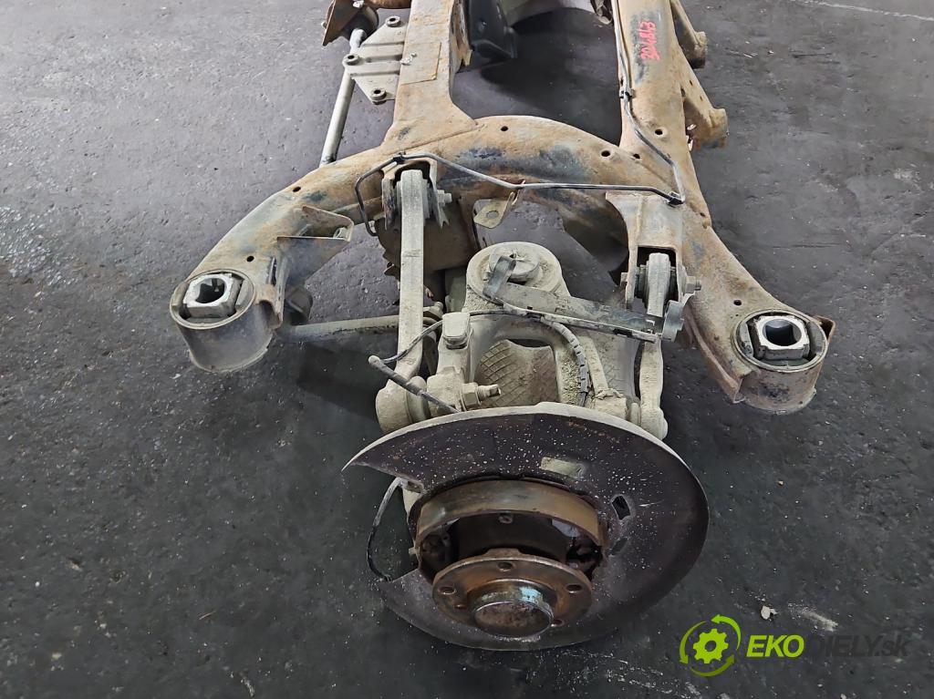 Bmw X5 E70 2006-2013 3.0 T 306KM automatic 225 kW 2979 cm3 5- zadní výztuha  (Výztuhy zadní)