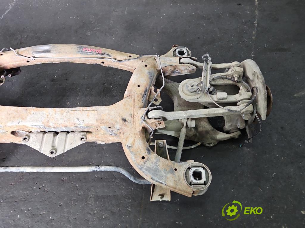 Bmw X5 E70 2006-2013 3.0 T 306KM automatic 225 kW 2979 cm3 5- zadní výztuha  (Výztuhy zadní)