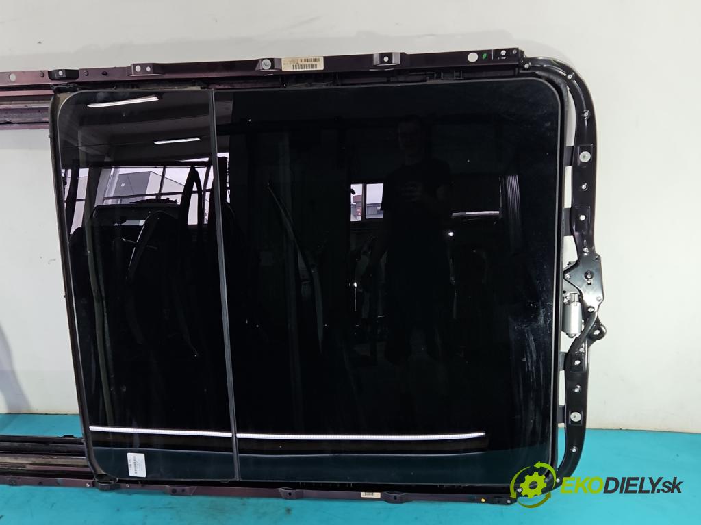 Bmw X5 E70 2006-2013 3.0 T 306KM automatic 225 kW 2979 cm3 5- Střešní okno: 7198757 (Okna karoserie)