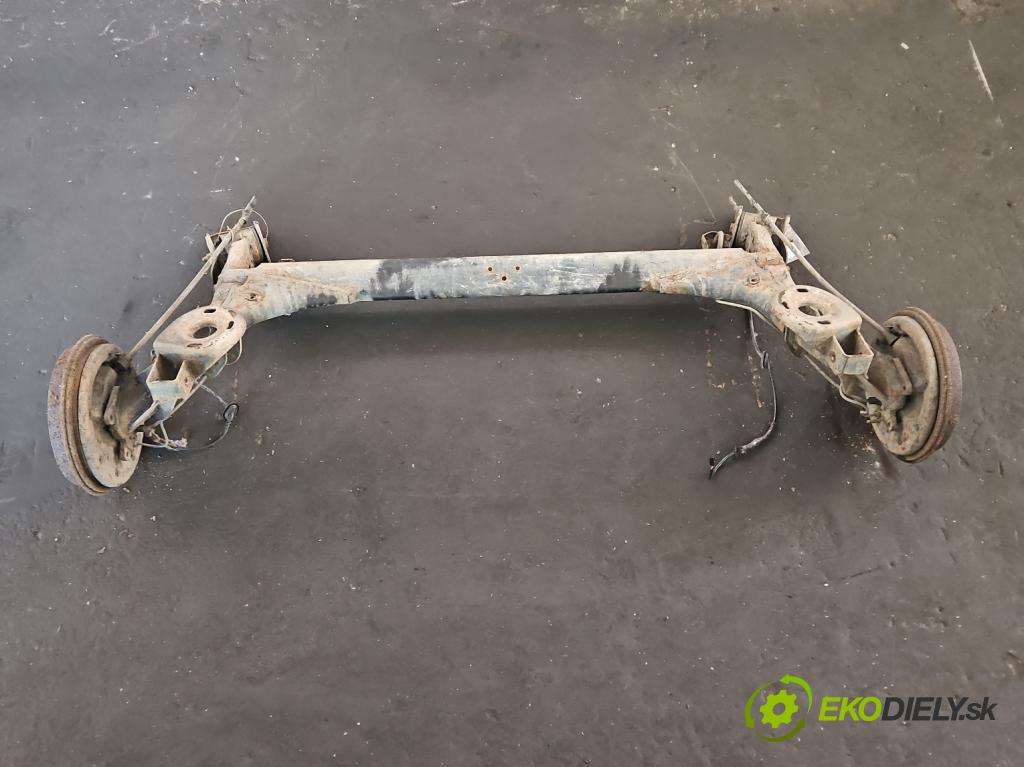 Skoda Roomster 1.4 tdi 69KM manual 51 kW 1422 cm3 5- zadní výztuha  (Výztuhy zadní)