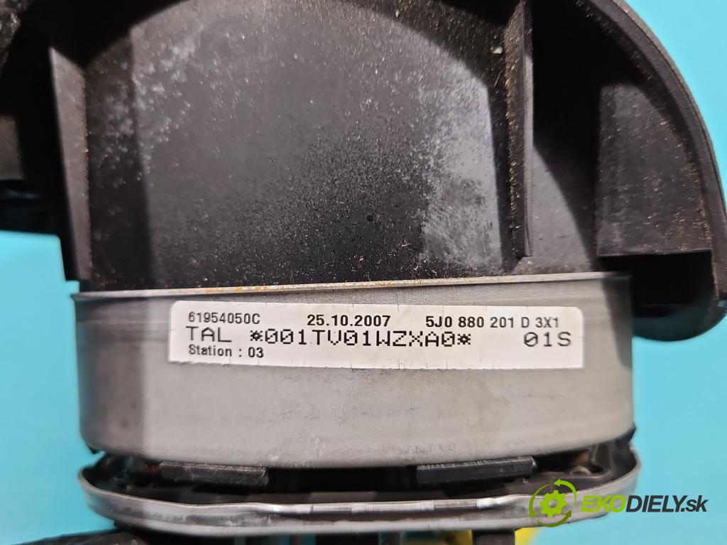 Skoda Roomster 1.4 tdi 69KM manual 51 kW 1422 cm3 5- airbag vzduch: Řidiči: 5J0880201D (Airbagy)