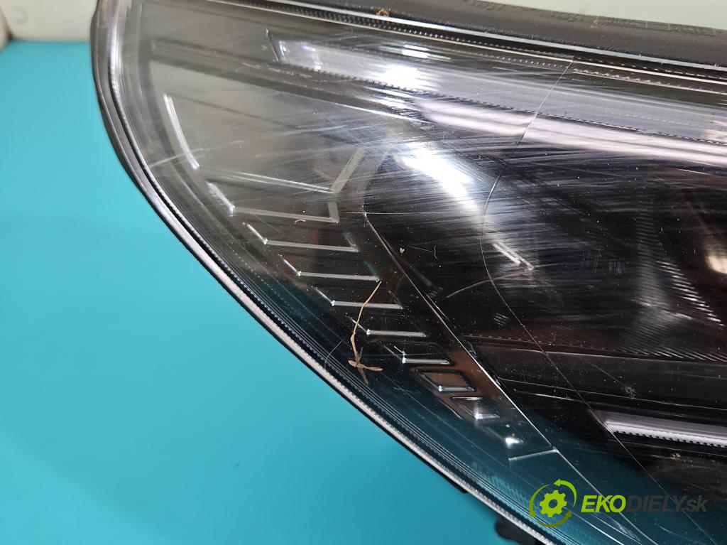 Hyundai I30 III 2016- 1.0 GDI 120 HP manual 88,3 kW 998 cm3 5- Reflektor: pravý  (Pravé)