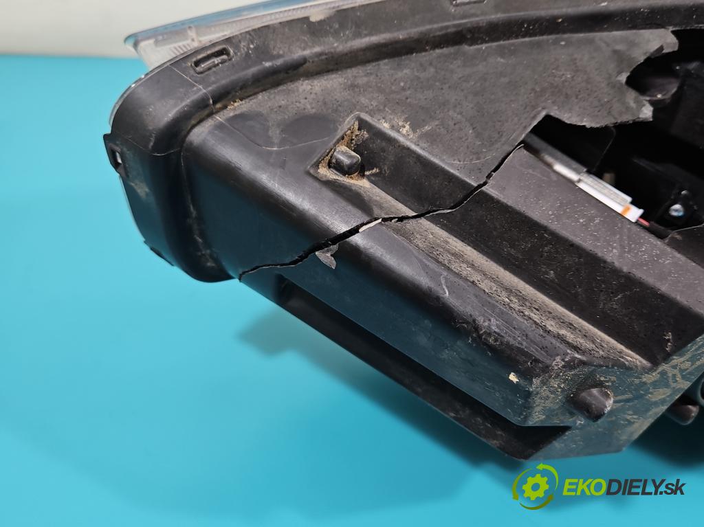 Hyundai I30 III 2016- 1.0 GDI 120 HP manual 88,3 kW 998 cm3 5- Reflektor: pravý  (Pravé)