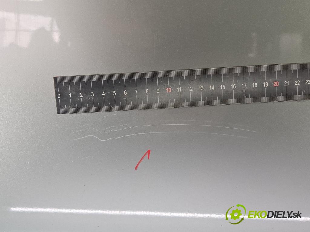 Toyota Corolla Verso II 2004-2009 2.0 D4D 116 HP manual 85 kW 1995 cm3 5- dvere predné ľavé  (Ostatné)