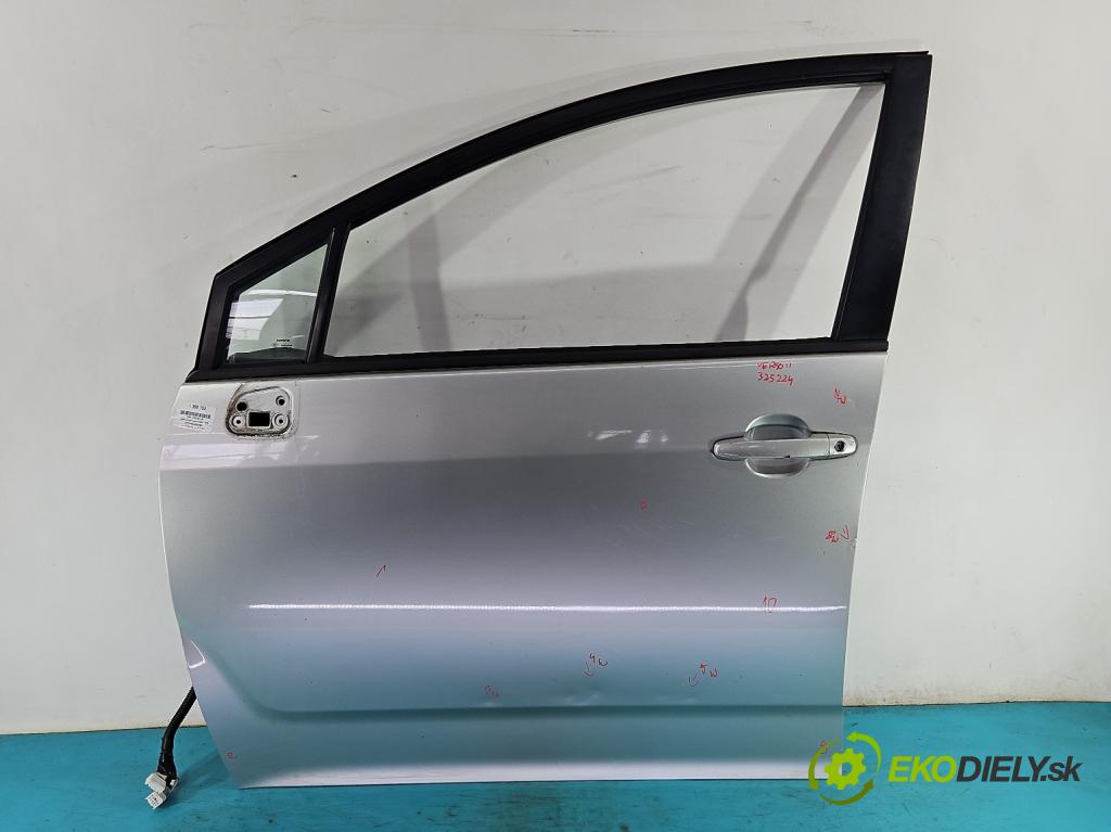 Toyota Corolla Verso II 2004-2009 2.0 D4D 116 HP manual 85 kW 1995 cm3 5- dvere predné ľavé  (Ostatné)